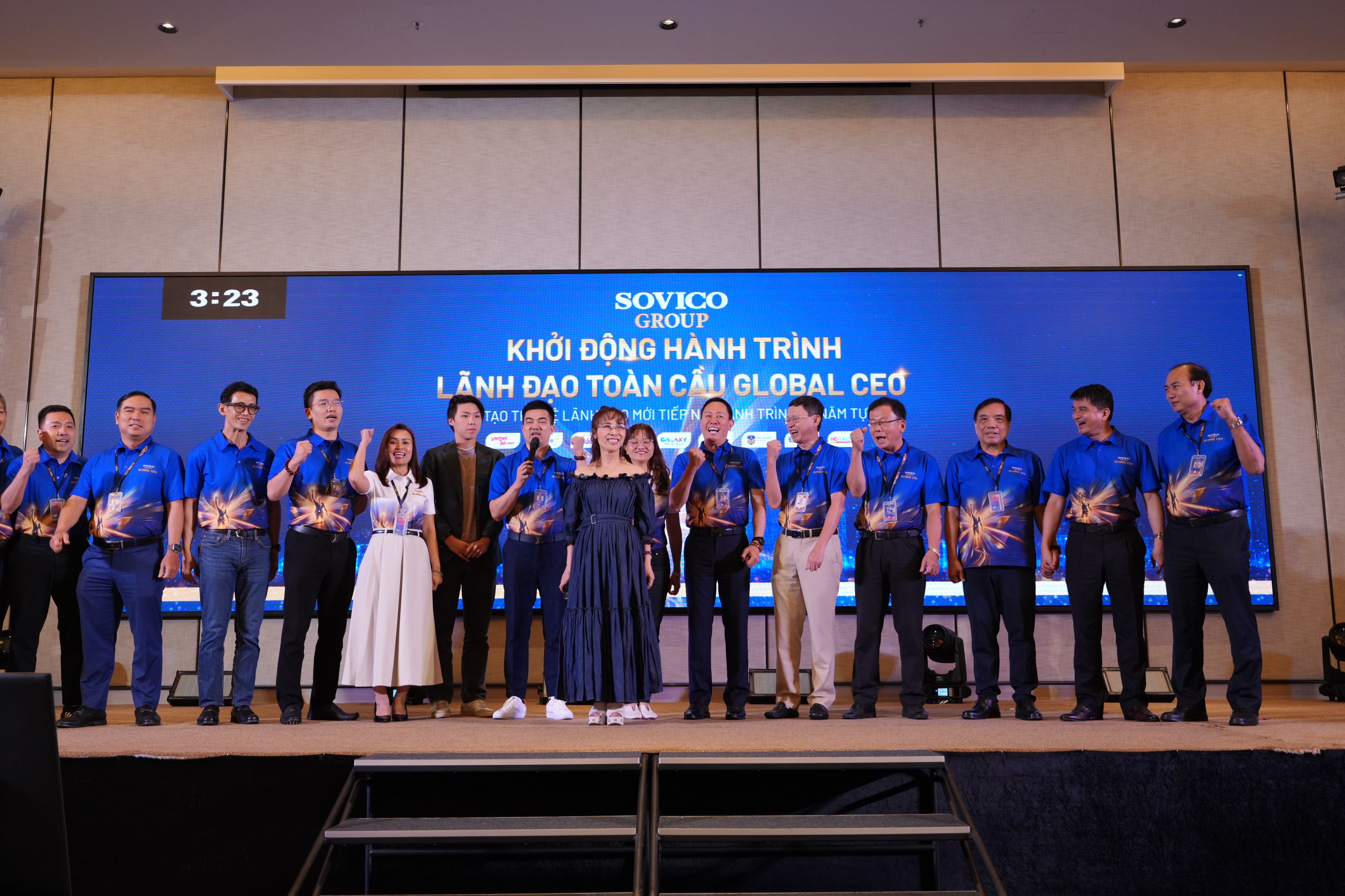 chuyen-bay-vikki-cham-vao-tuong-lai-3.JPG