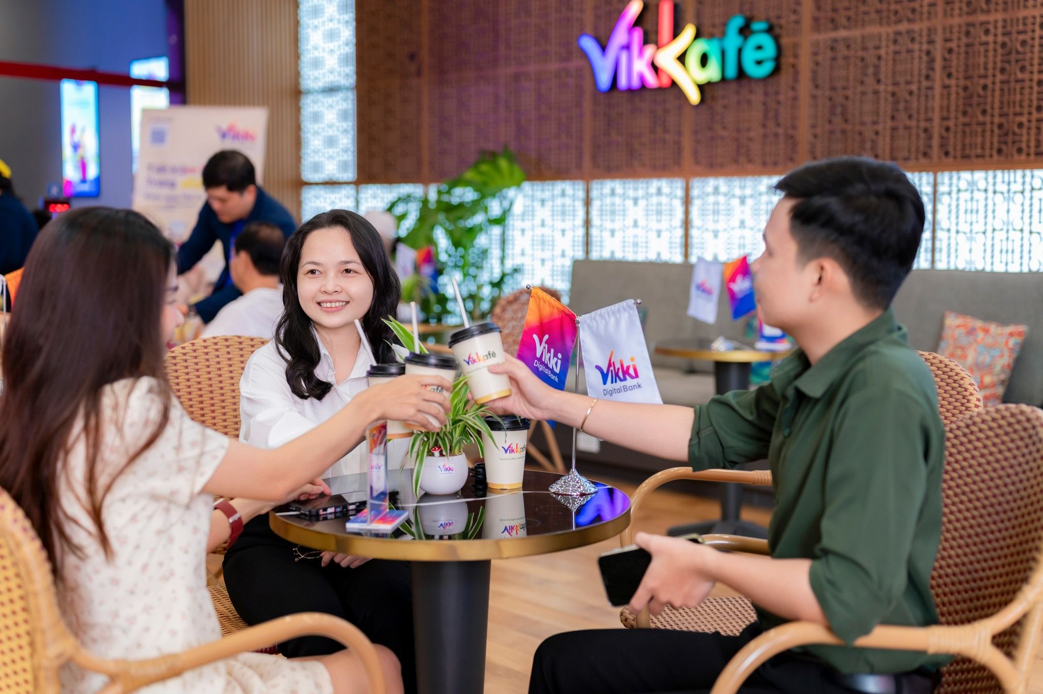 vikki-bank-hanh-trinh-kien-tao-chuan-muc-moi-5.jpg